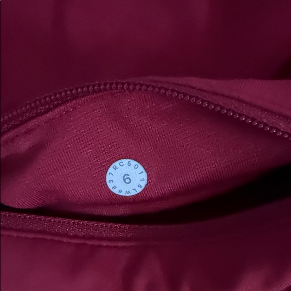 Lululemon Athletica Bold Red Skirt - Picture 4 of 4